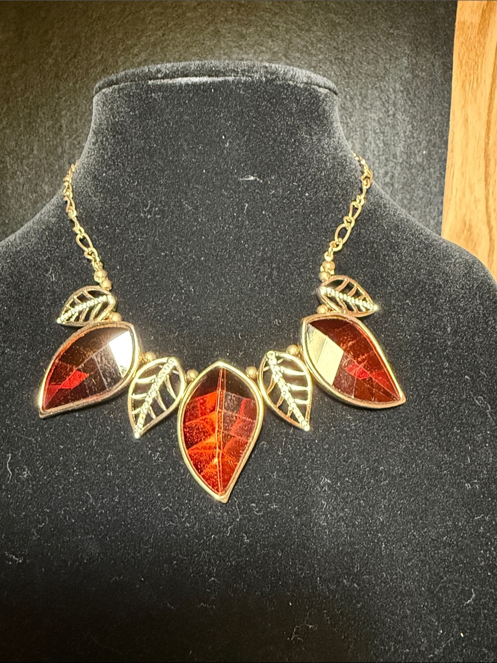 paparazzi Gold-Tone Necklace with Amber Leaf Accents